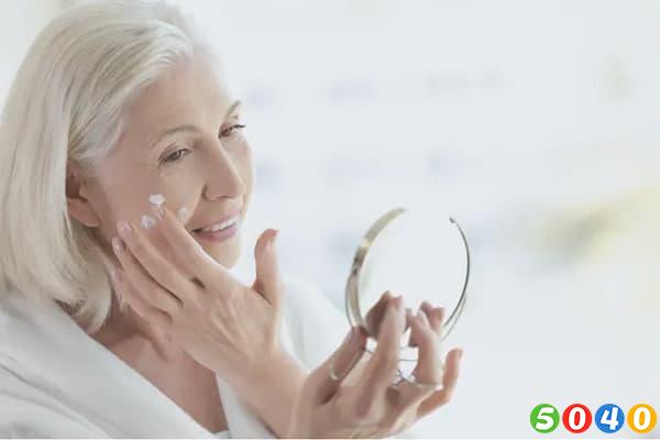 ترکیبات مؤثر رتینول و هیالورونیک اسید در کرم ضد چروک- 5040