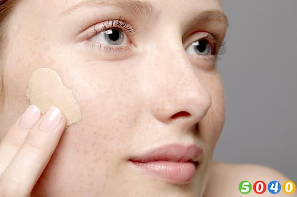 نحوه استفاده از دی‌دی کرم روی پوست صورت-5040