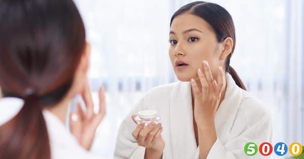 مصرف کرم ضدچروک صمیم برای پوست-5040